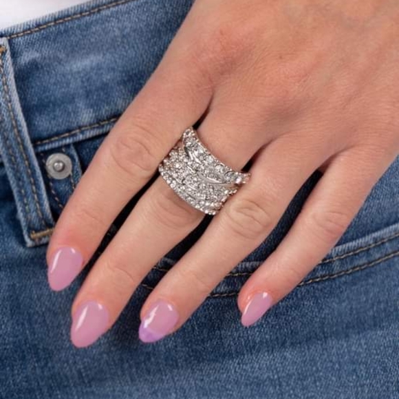 Paparazzi Jewelry - Picture 2 of 2